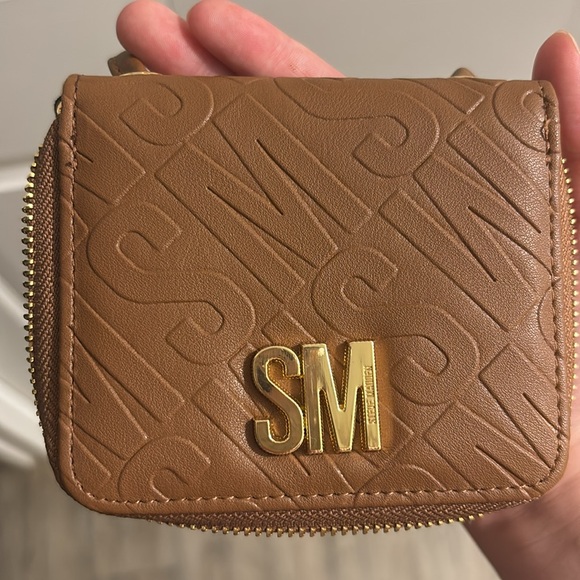 Steve Madden wallet crossbody nwt brown with gold accent - Picture 2 of 7